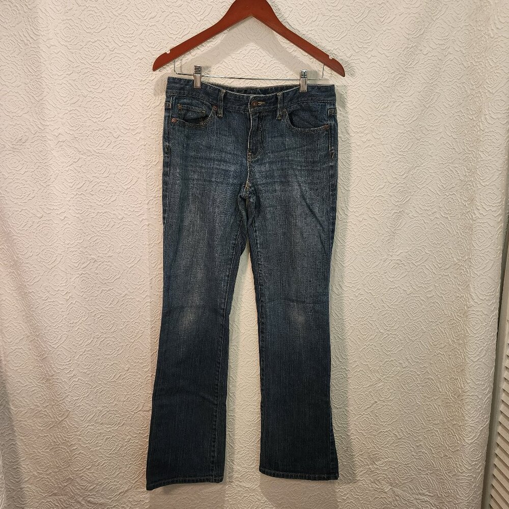 Anne Taylor Loft Women's original boot fit medium wash whiskered denim jean sz 6